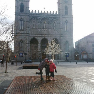 girls-notre-dame