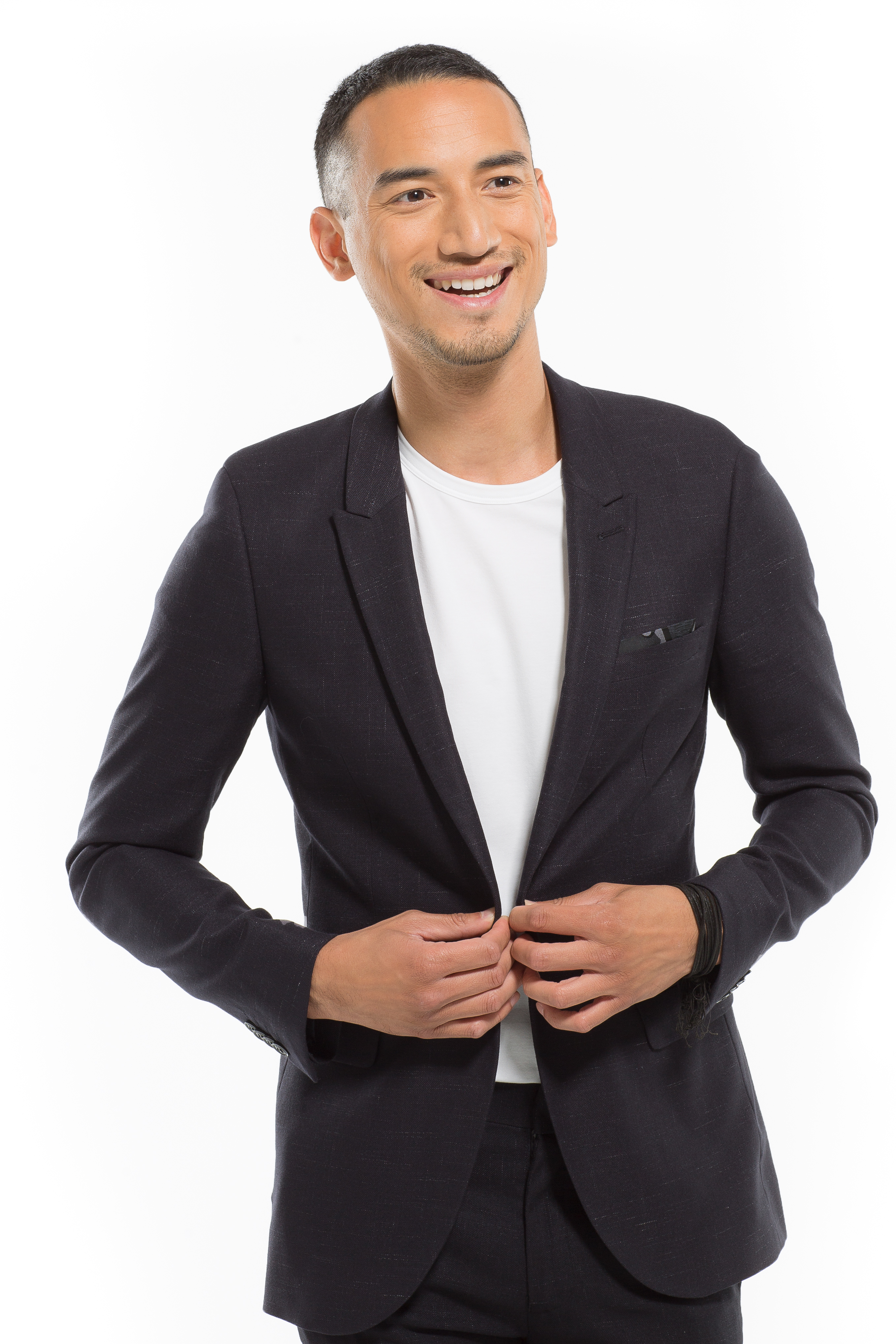 CARLOS BUSTAMANTE (KATHERINE HOLLAND, 2017)-3