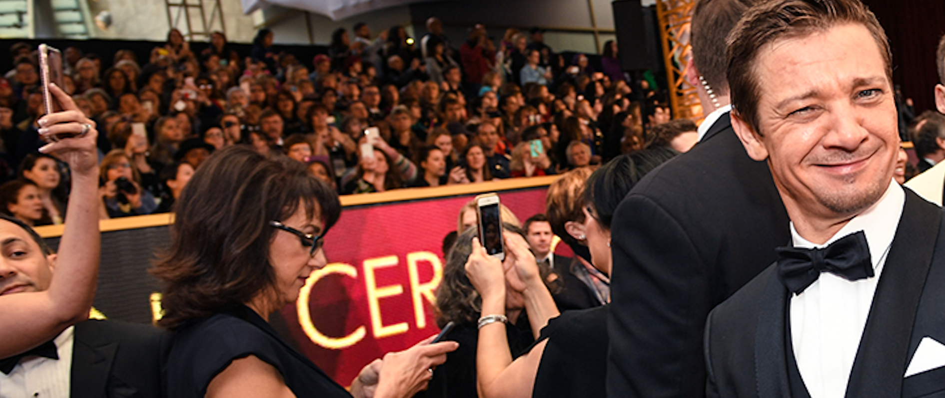 oscars_homepagemarquee_renner